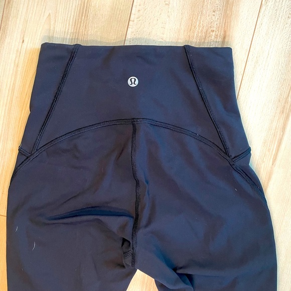 Black Lululemon Leggings - Picture 1 of 4
